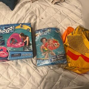 Three floats for small kids